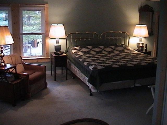 Sunny Rock Bed & Breakfast Minden Номер фото