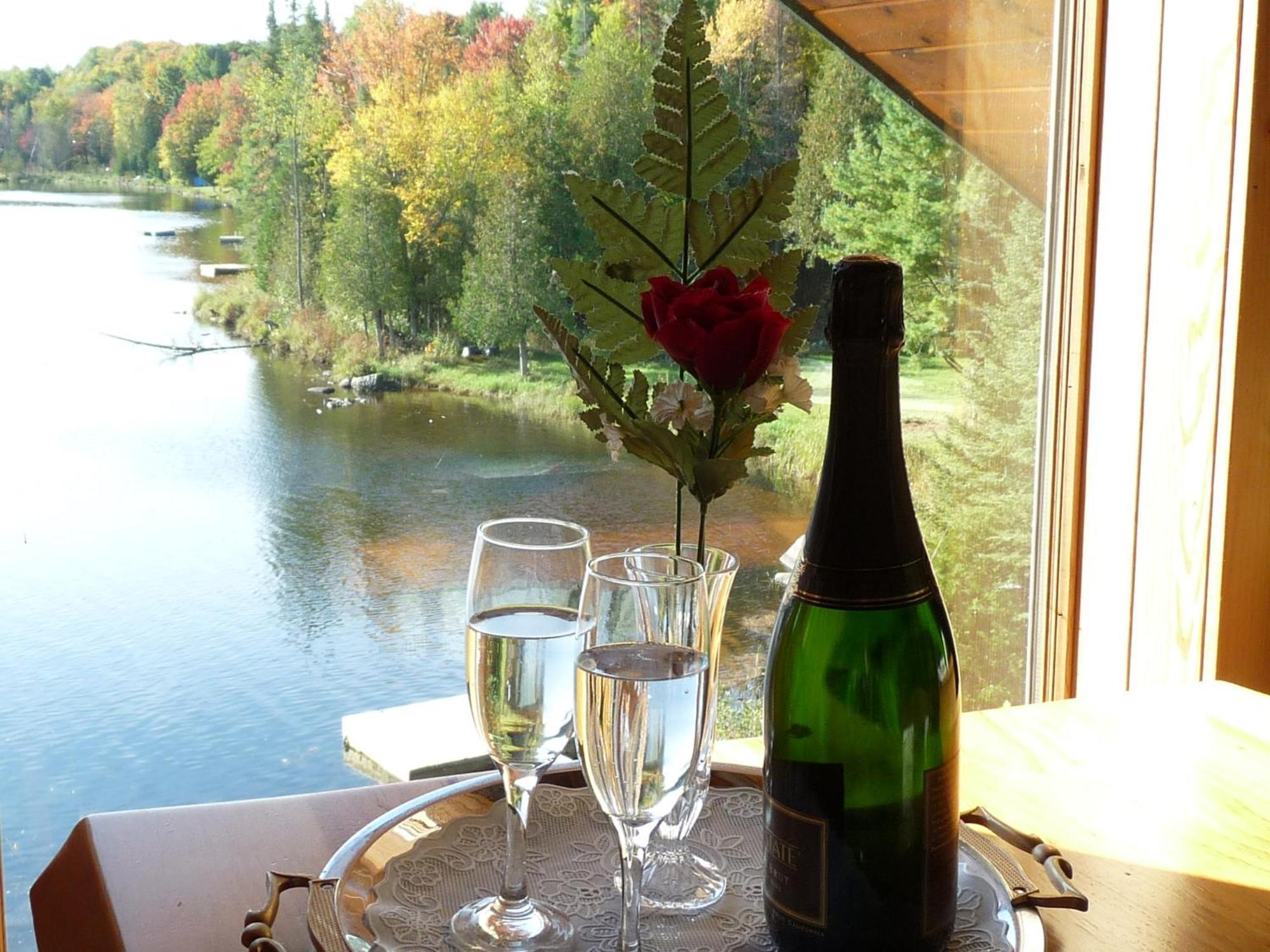 Sunny Rock Bed & Breakfast Minden Экстерьер фото