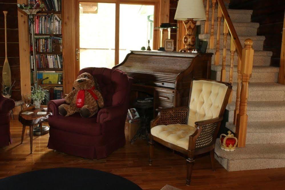 Sunny Rock Bed & Breakfast Minden Экстерьер фото