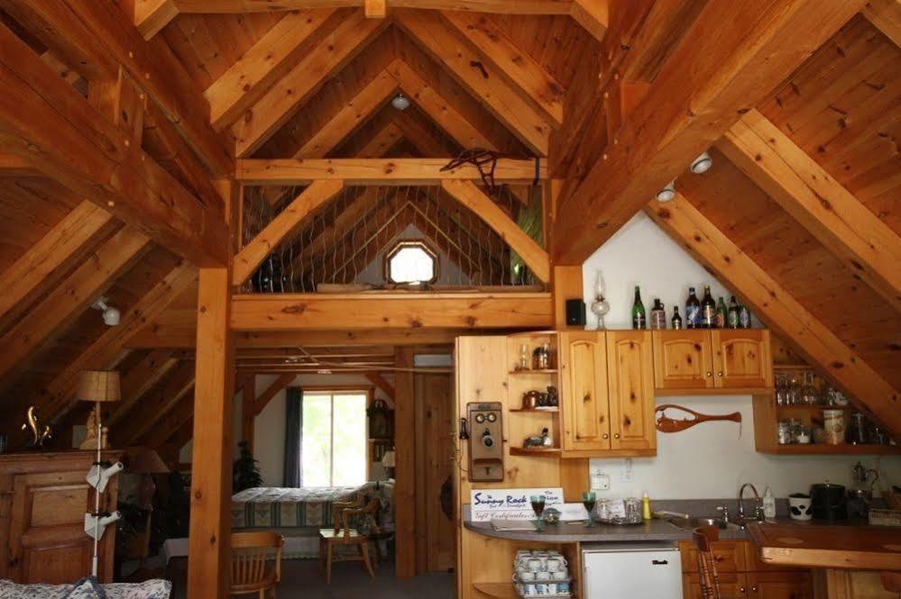 Sunny Rock Bed & Breakfast Minden Экстерьер фото