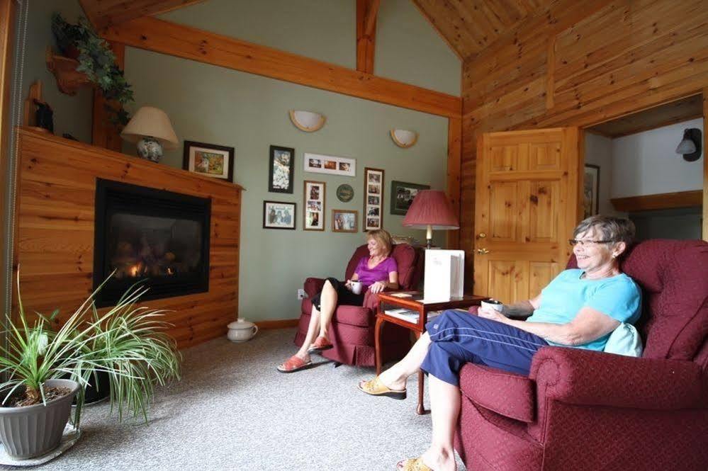 Sunny Rock Bed & Breakfast Minden Экстерьер фото